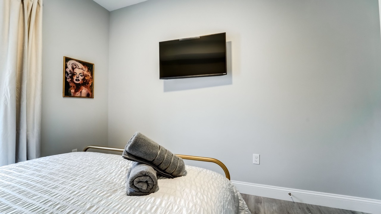 Photo of Bedroom in The Hill