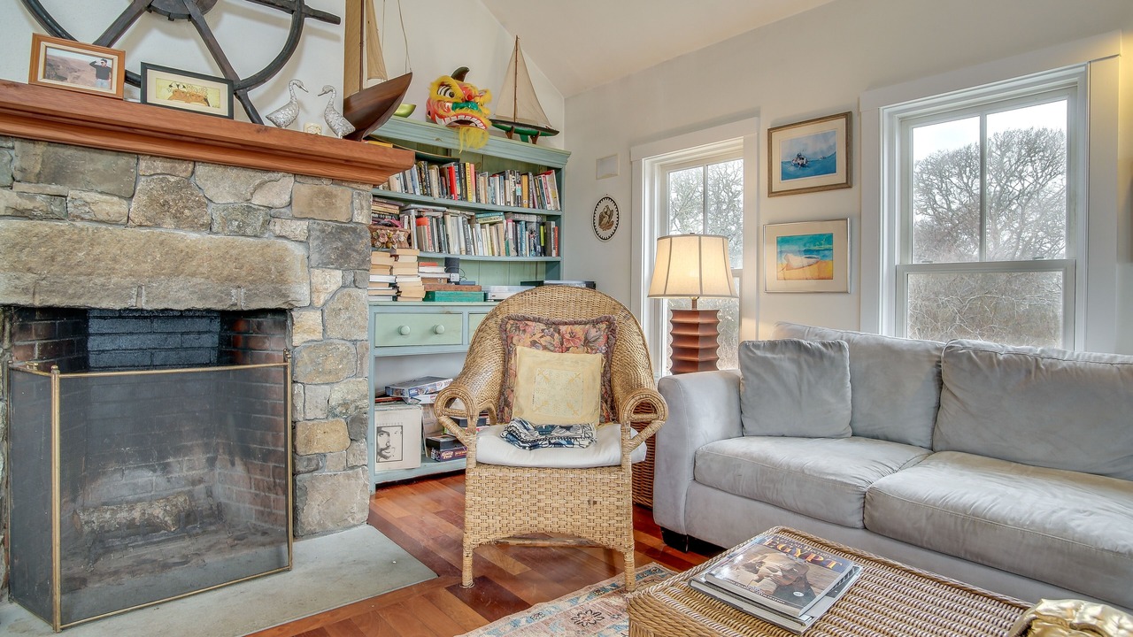Photo of Livingroom in Aquinnah