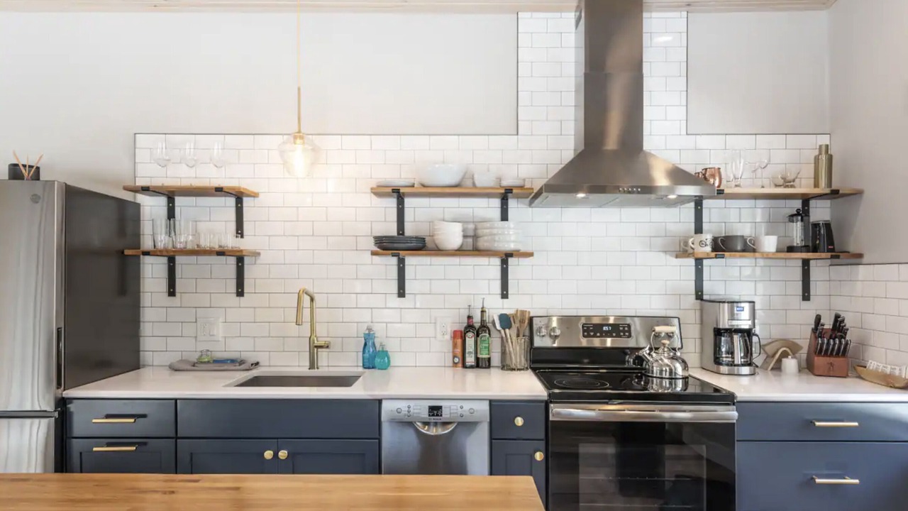Photo of Kitchen in Stowe Area