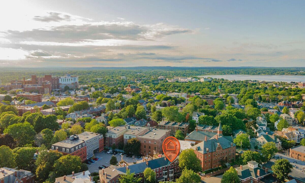 Photo of Outdoor in West End