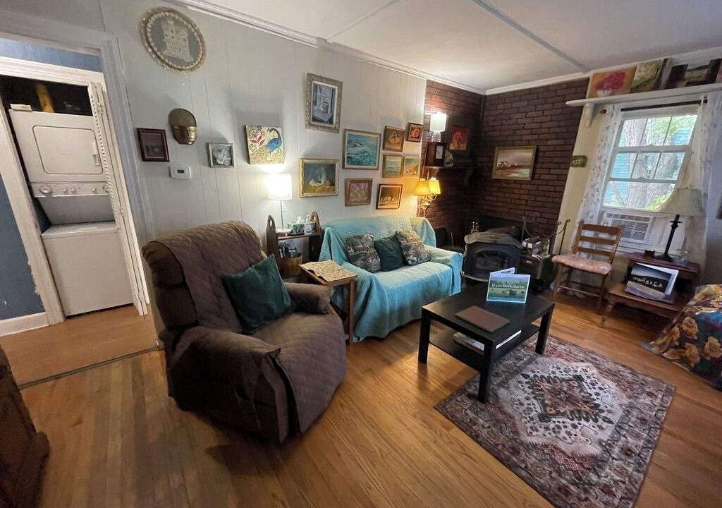 Photo of Livingroom in Williamstown