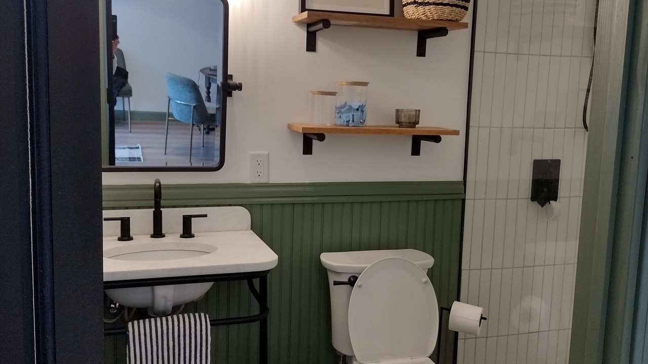 Photo of Bathroom in Cooperstown
