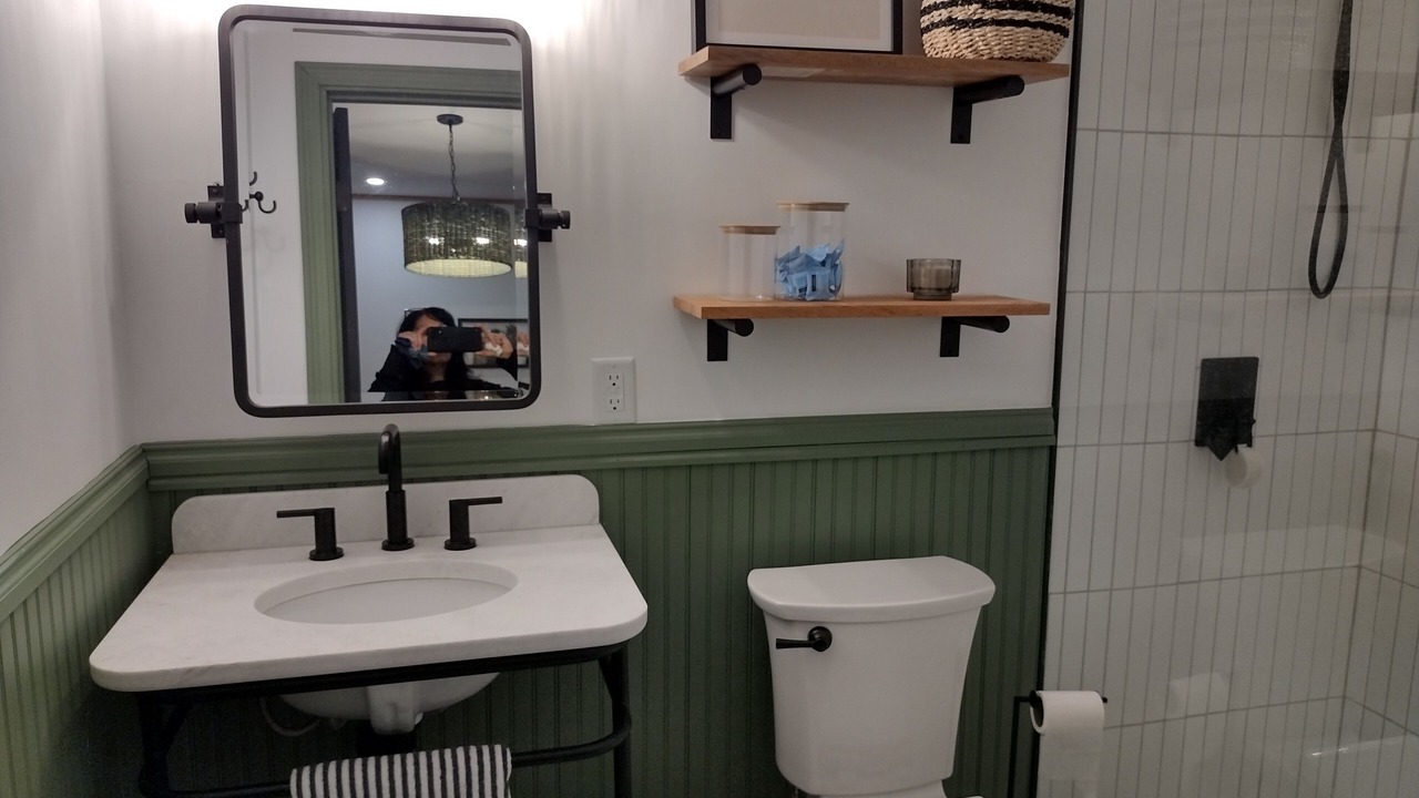 Photo of Bathroom in Cooperstown