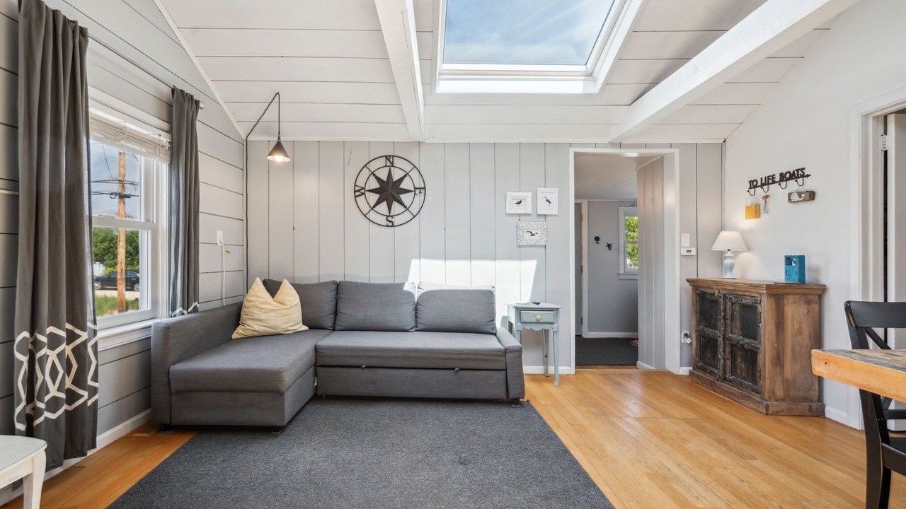Photo of Bedroom in Newburyport
