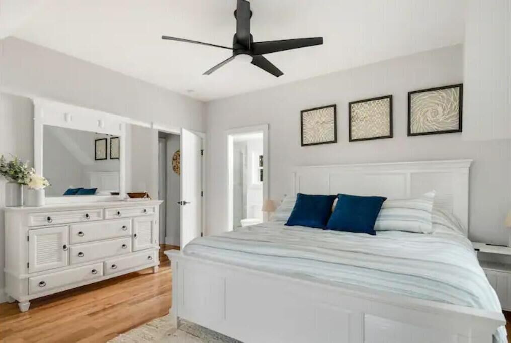 Photo of Bedroom in Skaneateles