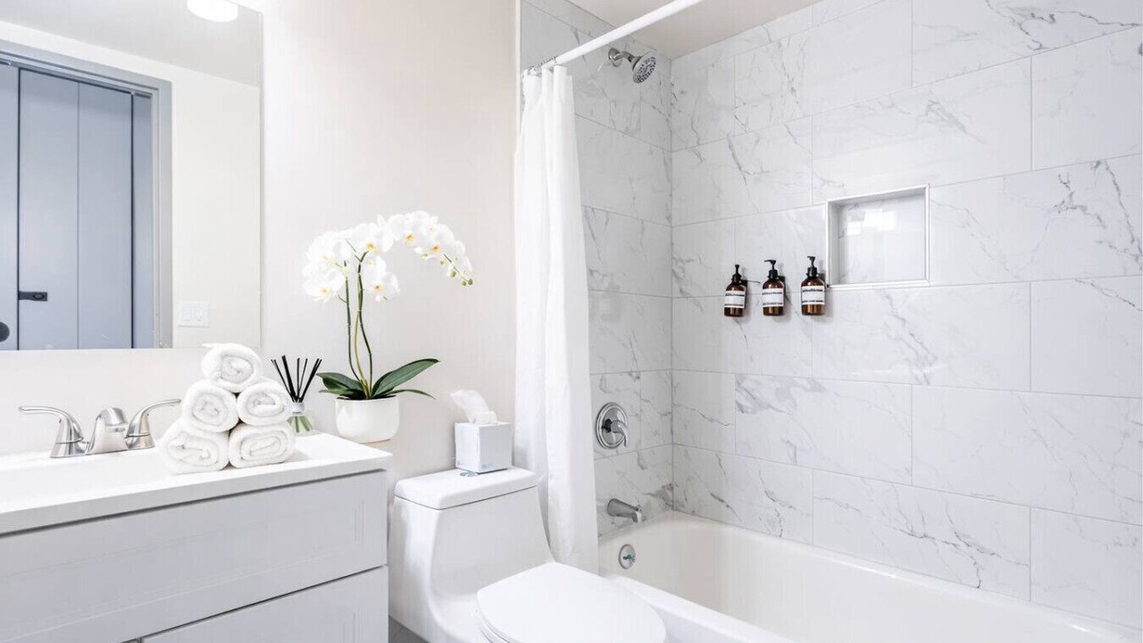 Photo of Bathroom in Downtown Hartford