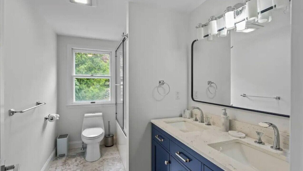 Photo of Bathroom in Middletown