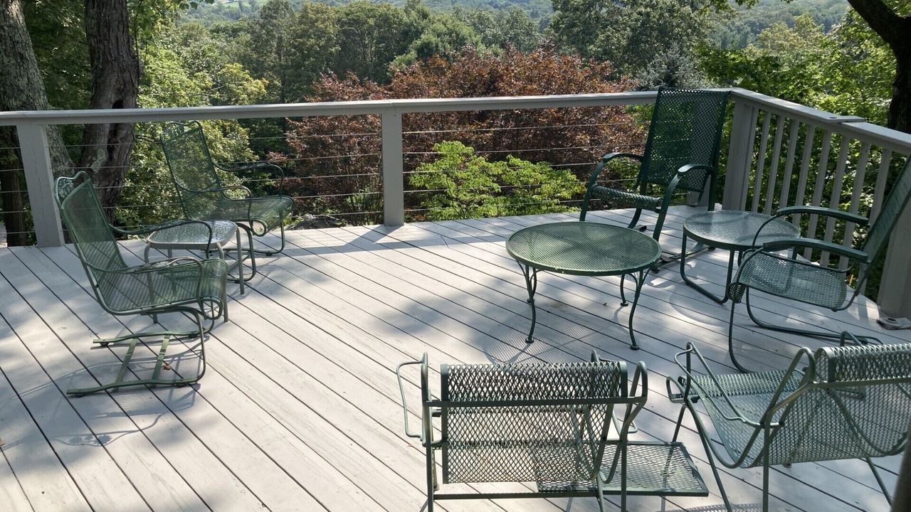 Photo of Outdoor in Lyme