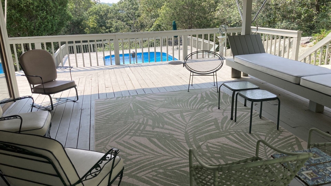Photo of Outdoor in Lyme