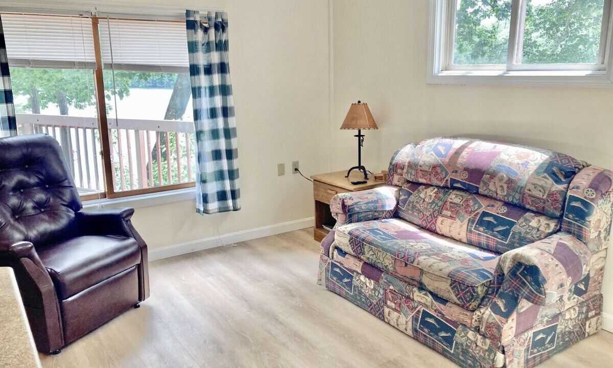 Photo of Livingroom in Holderness