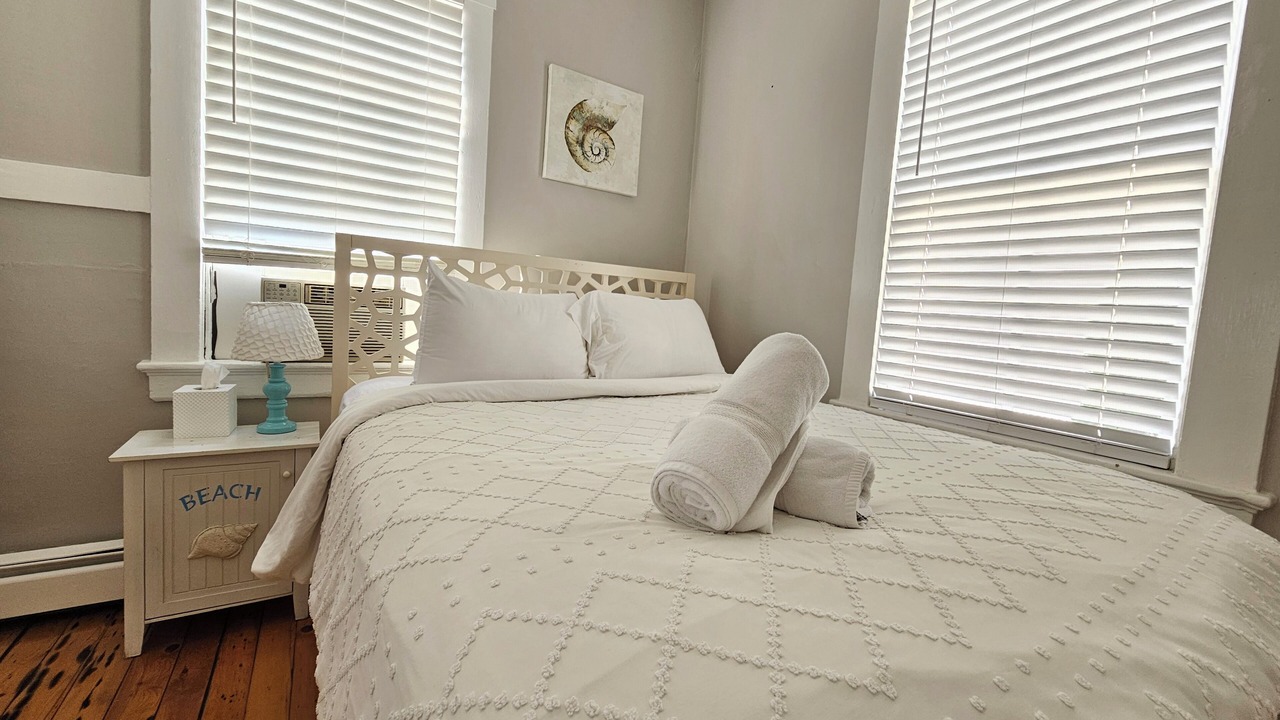 Photo of Bedroom in Yachting Village