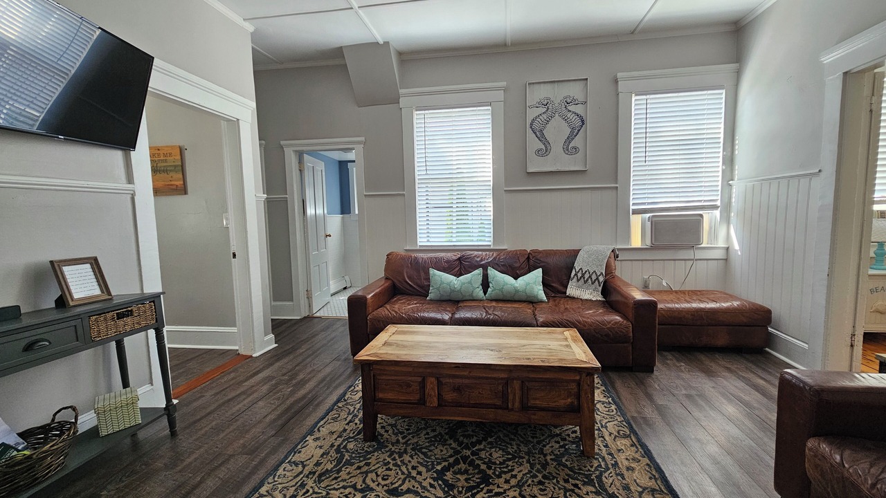 Photo of Livingroom in Yachting Village