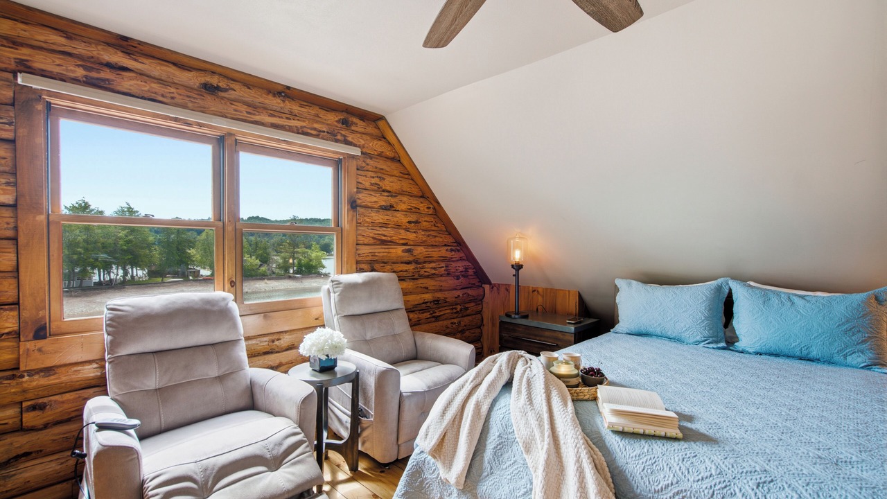 Photo of Bedroom in Hamilton