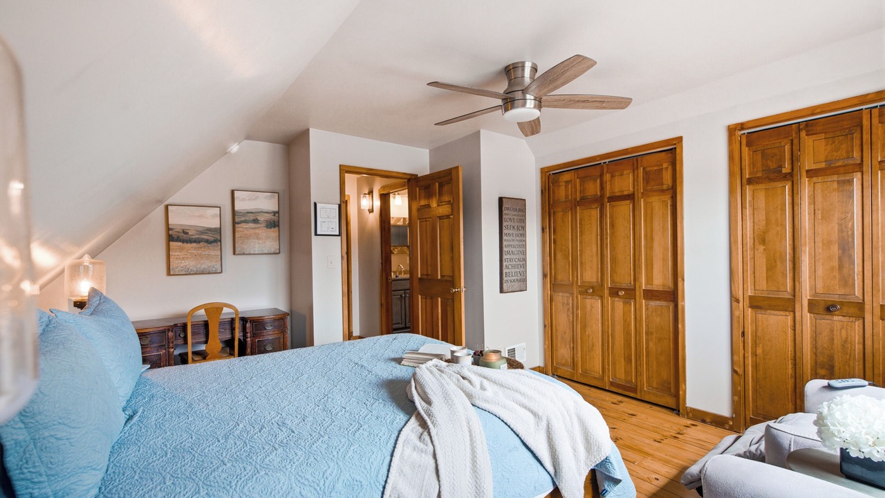 Photo of Bedroom in Hamilton