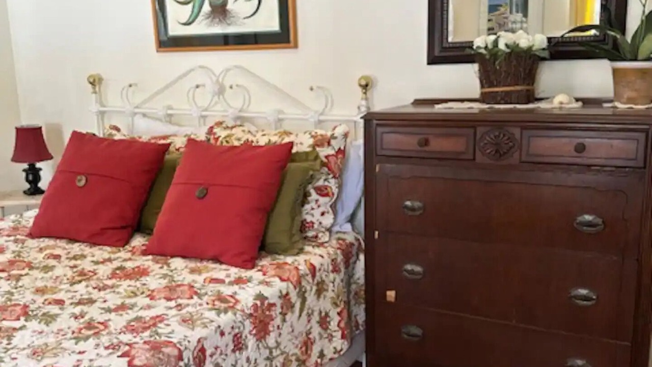 Photo of Bedroom in Mid-Coast and Islands