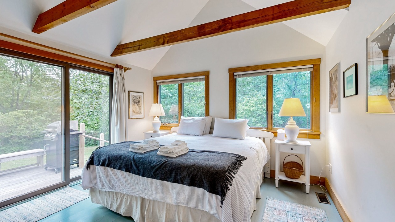 Photo of Bedroom in Chilmark