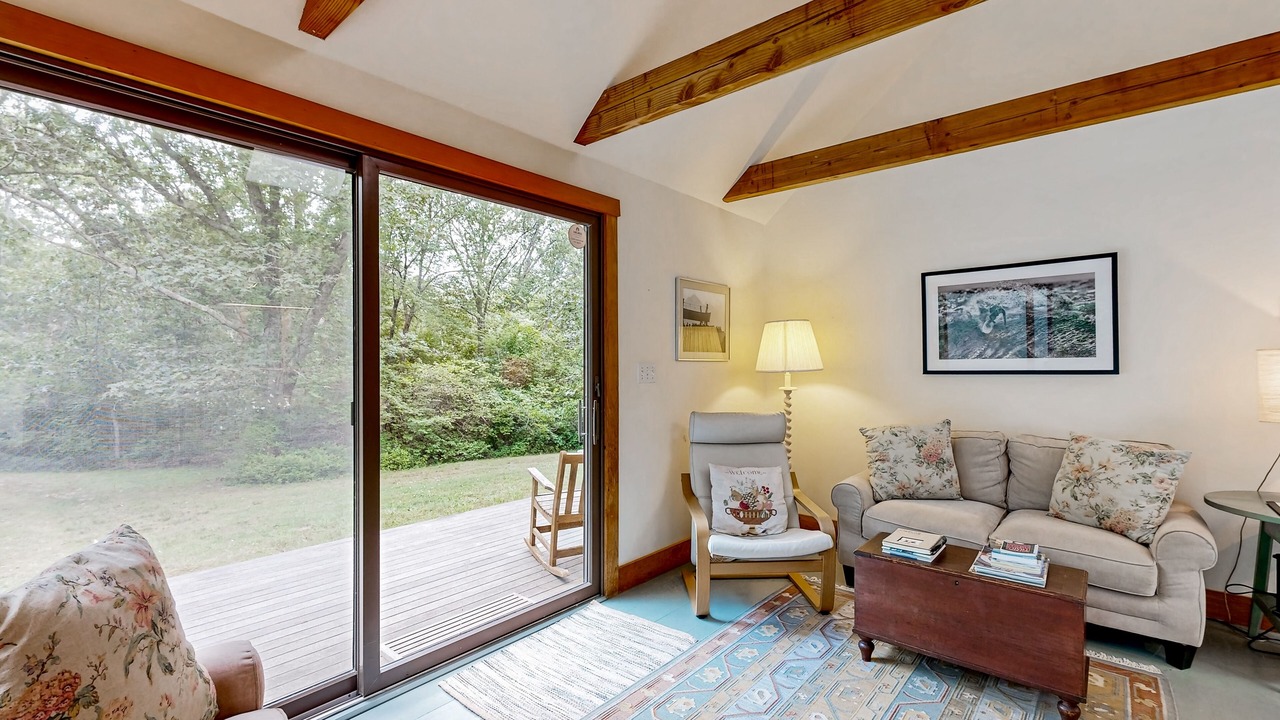 Photo of Livingroom in Chilmark