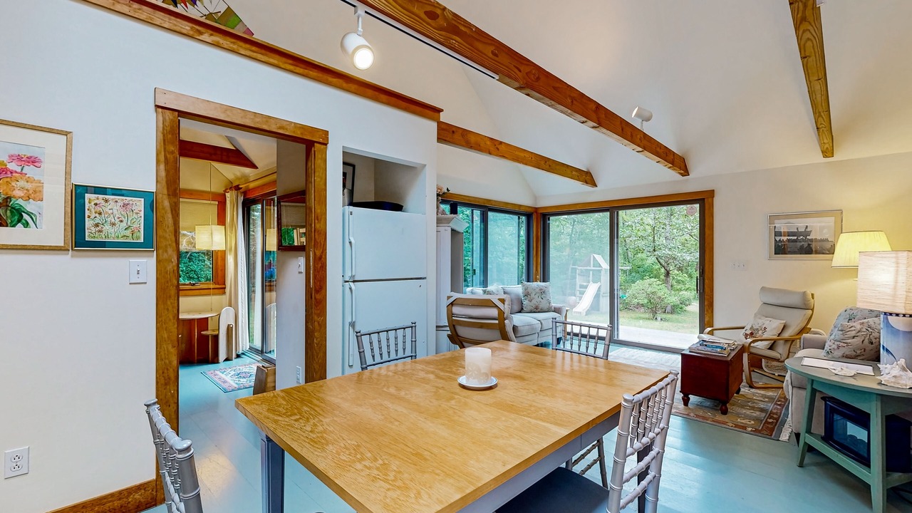 Photo of Livingroom in Chilmark