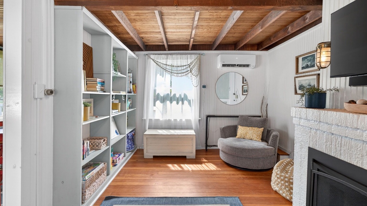 Photo of Bedroom in Madison