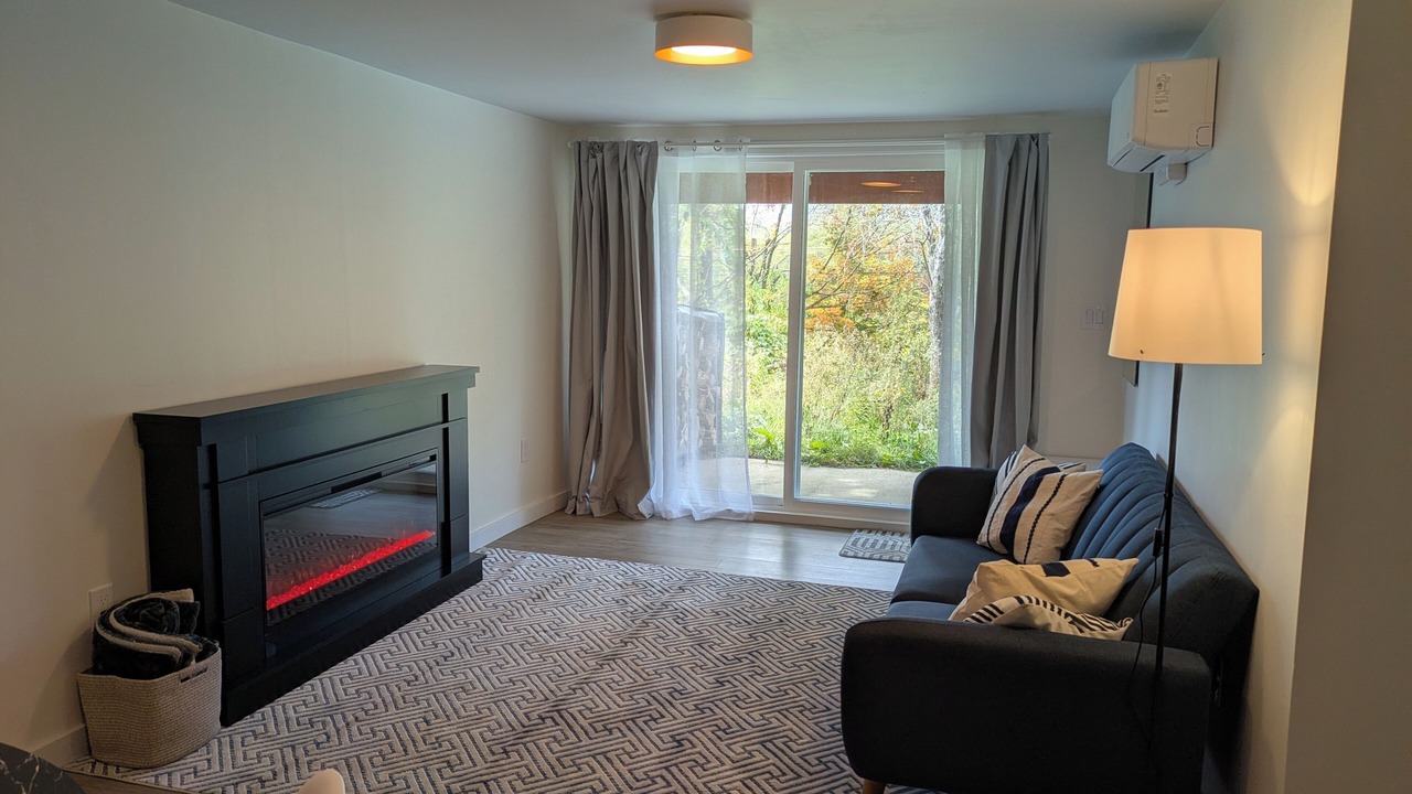 Photo of Livingroom in Pittsfield