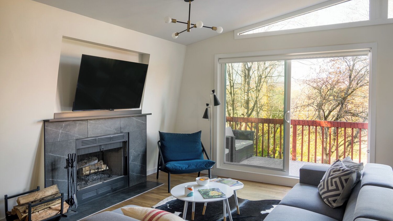 Photo of Livingroom in Pittsfield