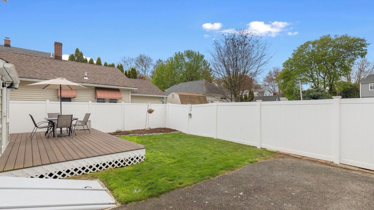 Photo of Outdoor in Milford
