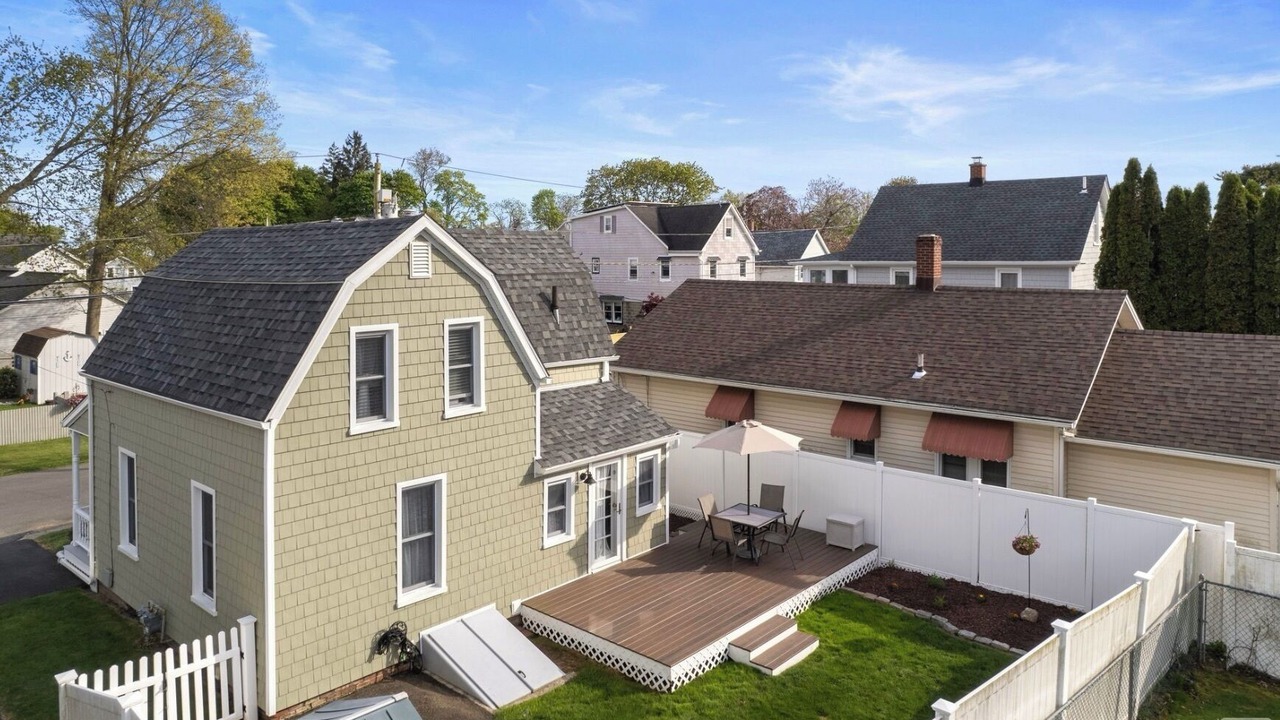 Photo of Outdoor in Milford