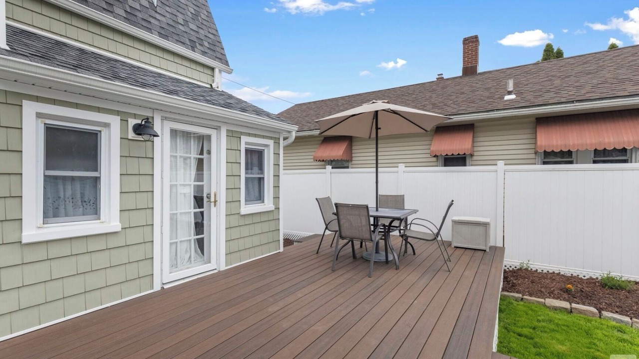 Photo of Outdoor in Milford
