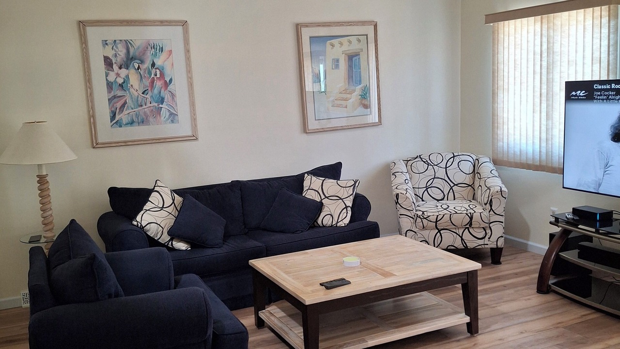 Photo of Livingroom in Southend