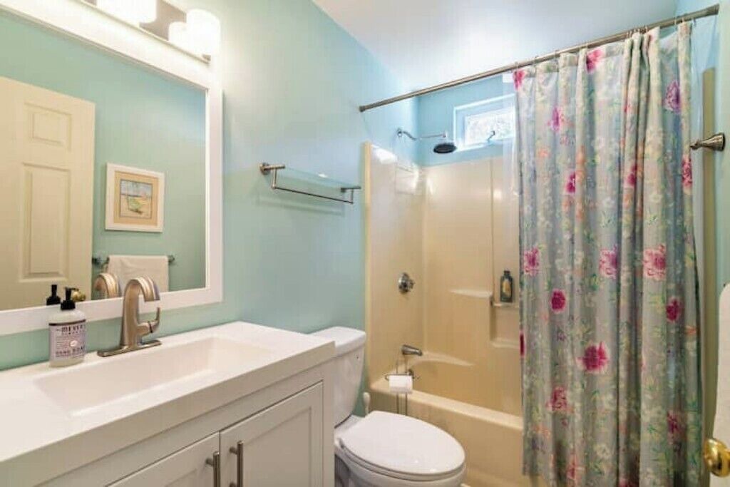 Photo of Bathroom in Narragansett