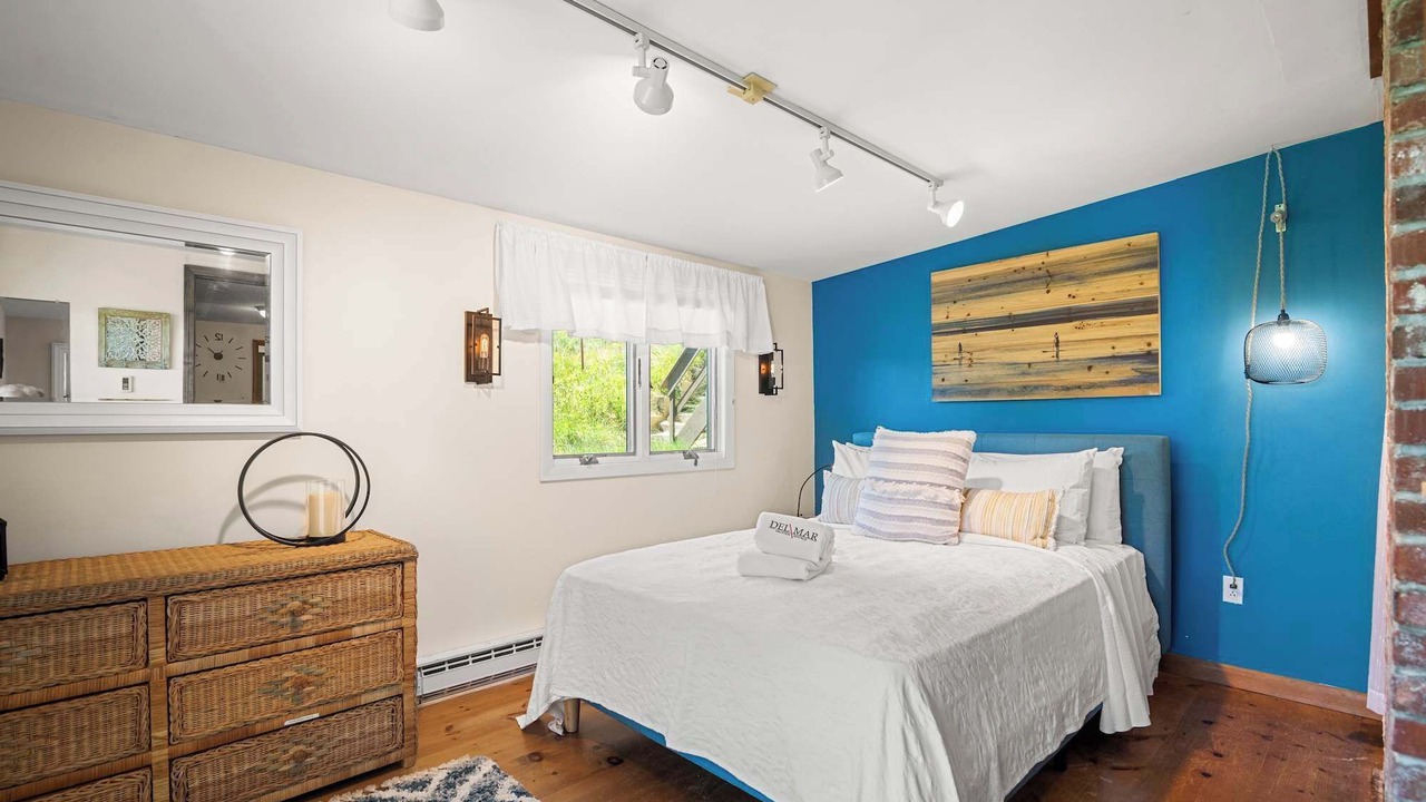 Photo of Bedroom in Wellfleet