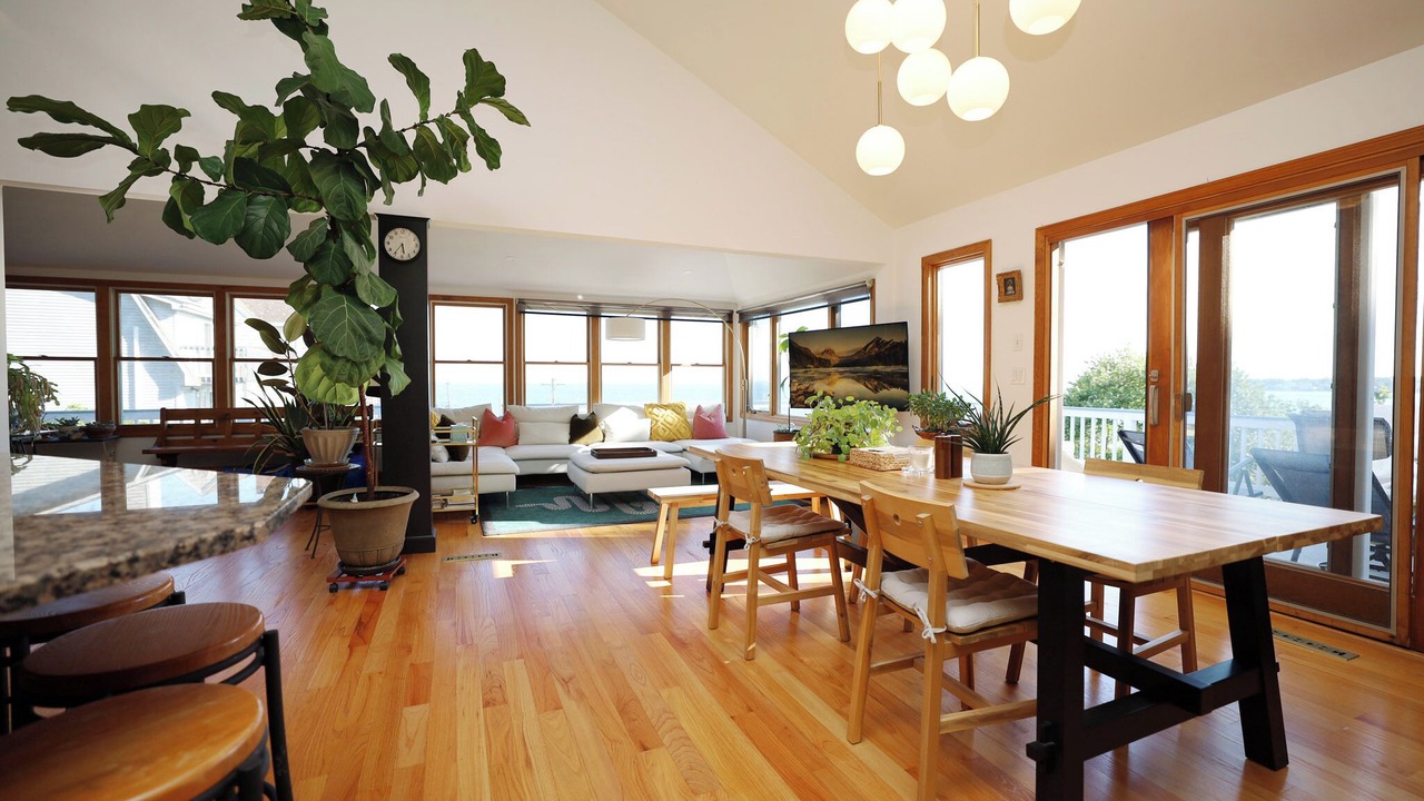 Photo of Bedroom in Niantic