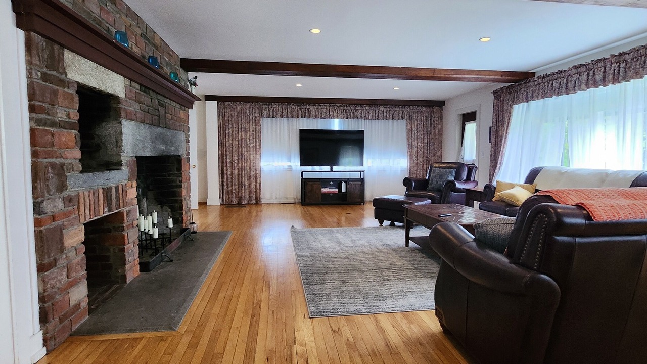 Photo of Bedroom in Goshen