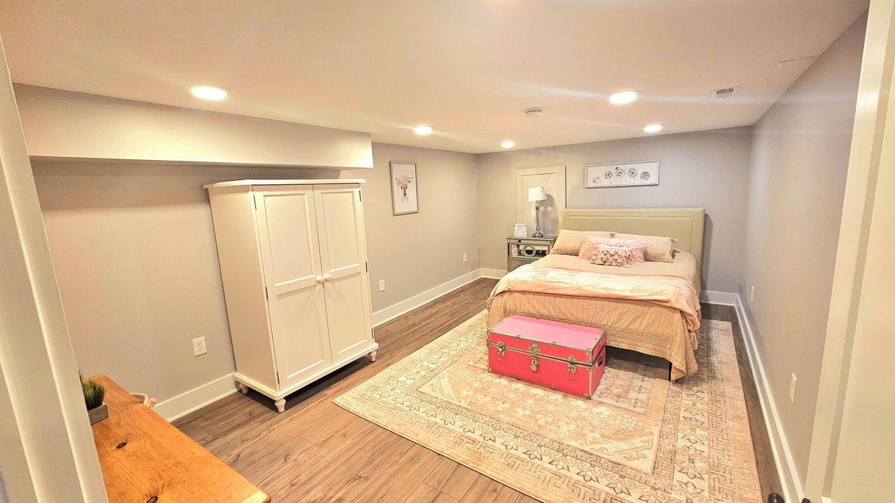 Photo of Bedroom in Bolton Landing