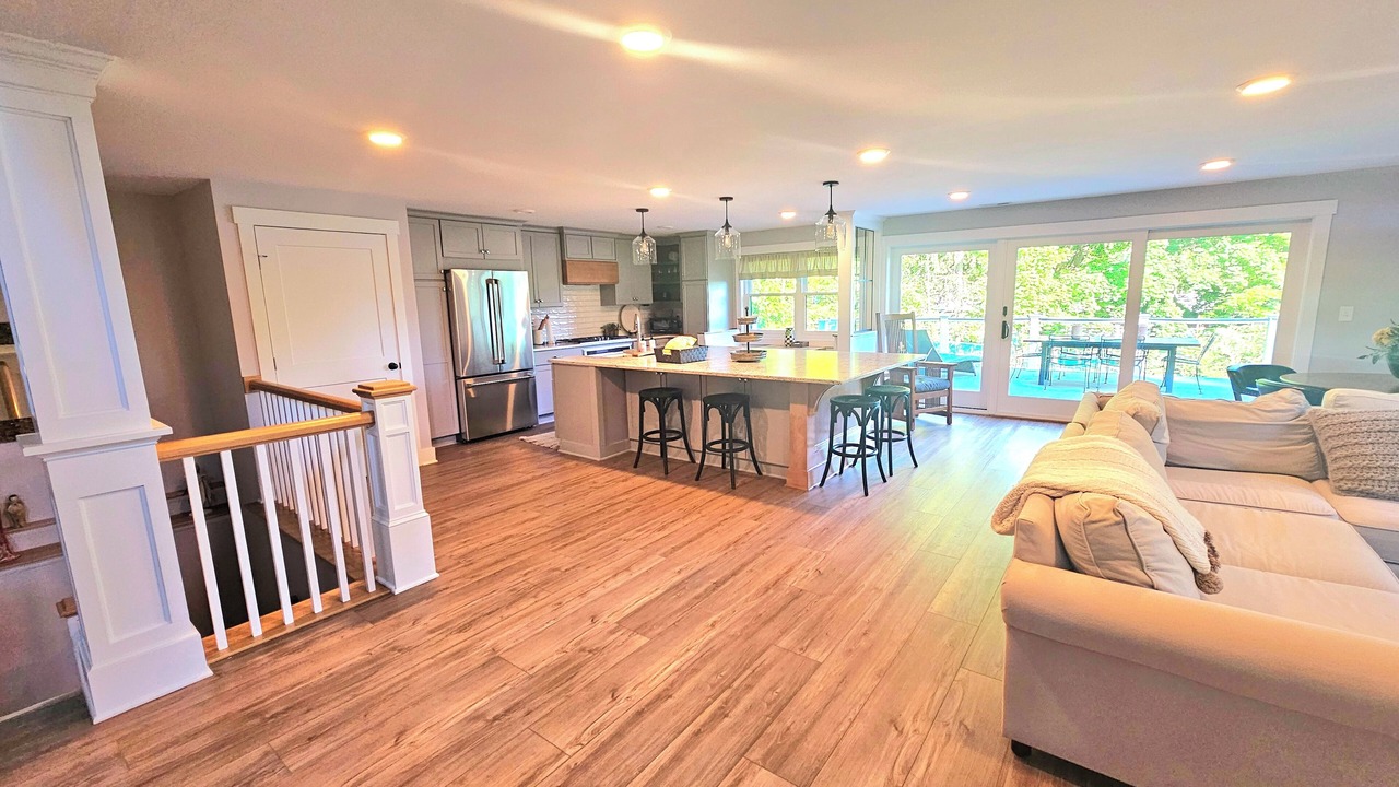 Photo of Livingroom in Bolton Landing