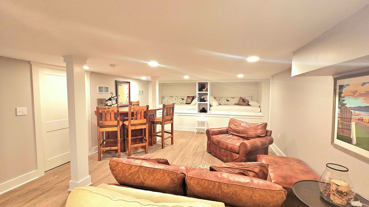 Photo of Livingroom in Bolton Landing