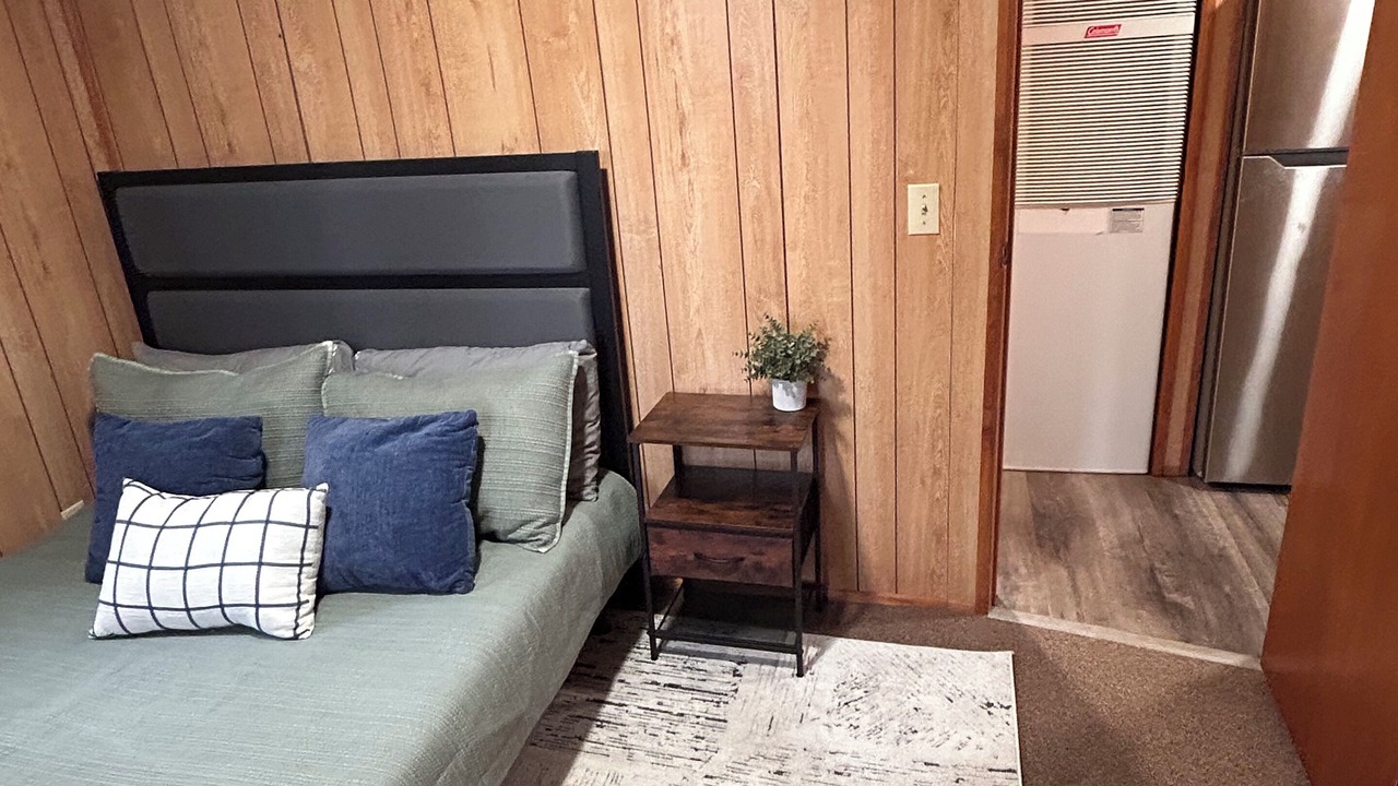 Photo of Bedroom in Warren