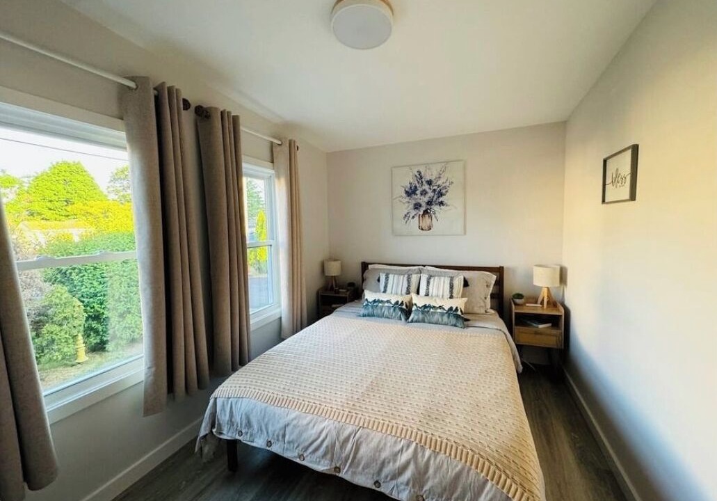 Photo of Bedroom in Cove - East Side - Shippan