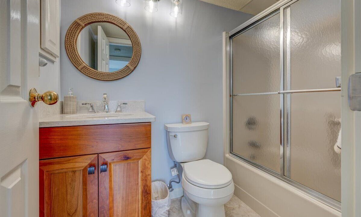 Photo of Bathroom in Ocean Park
