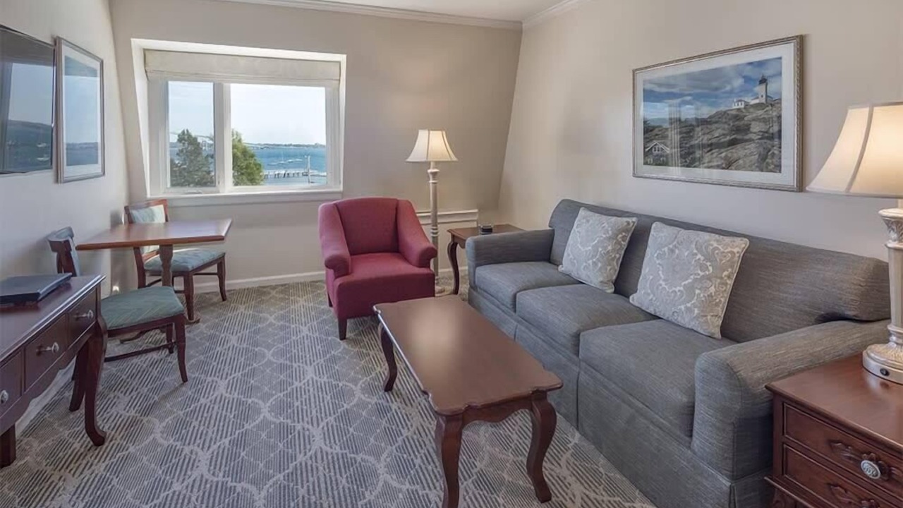Photo of Livingroom in Jamestown