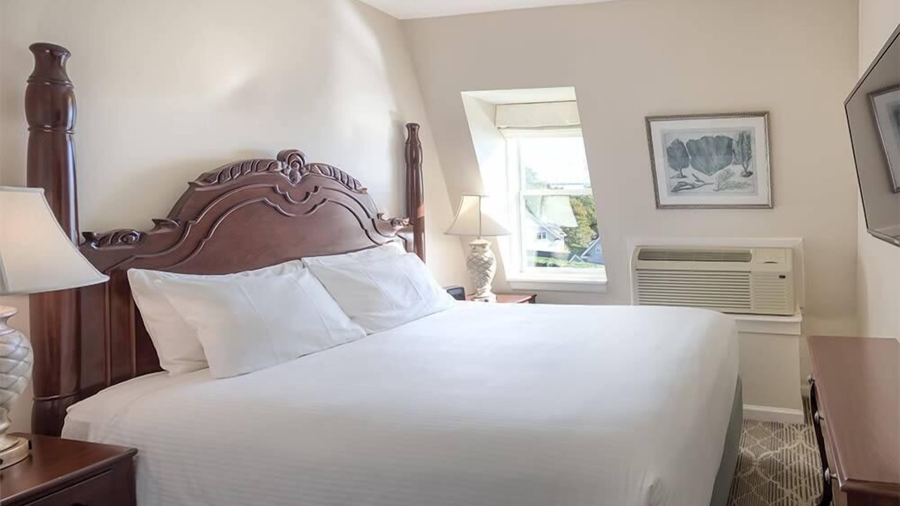 Photo of Bedroom in Jamestown