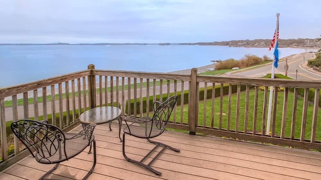 Photo of Patio Balcony in Jamestown