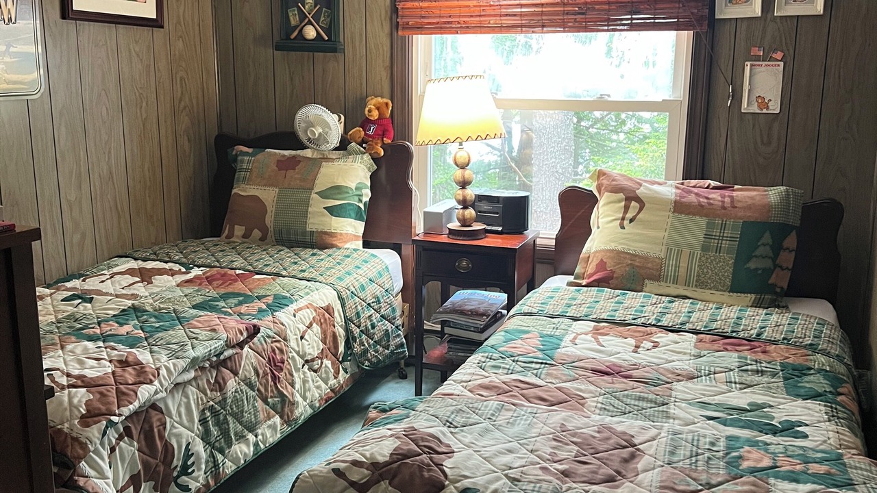 Photo of Bedroom in Raymond