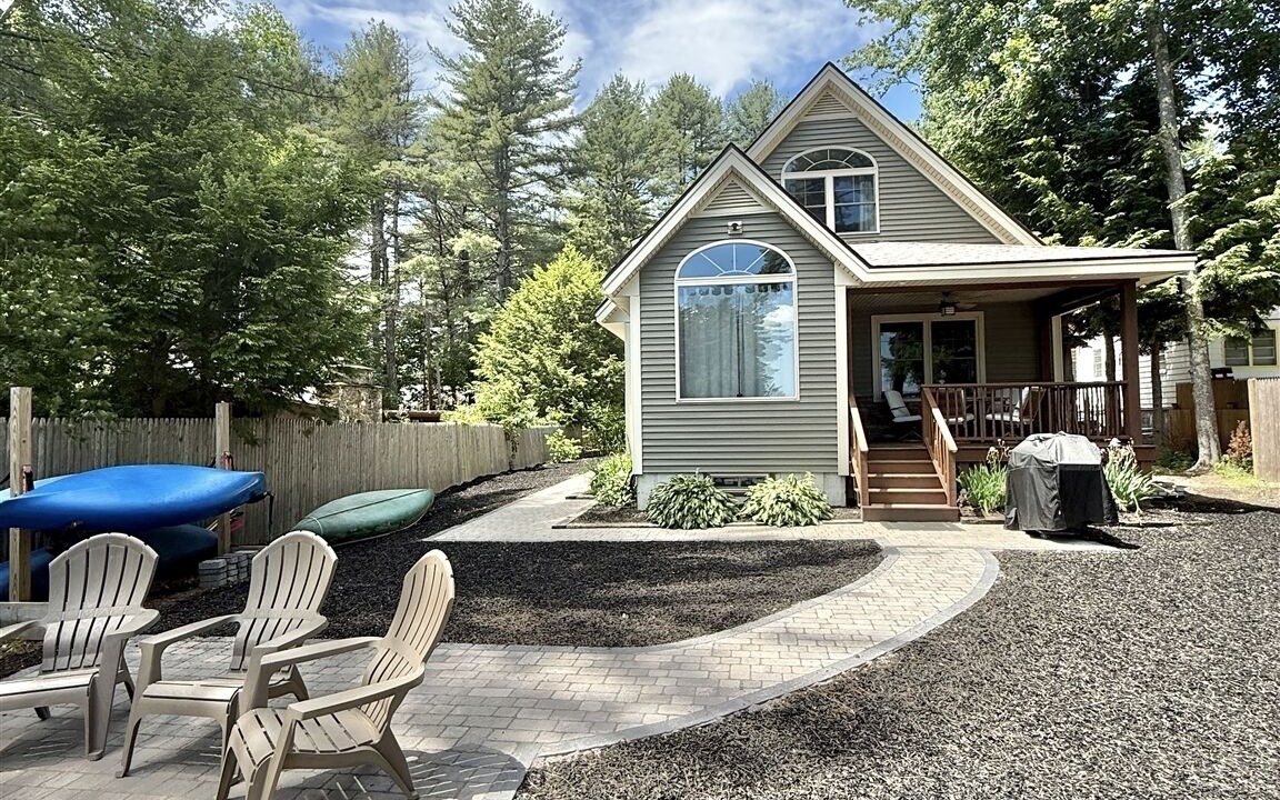 Photo of Patio Balcony in Sebago