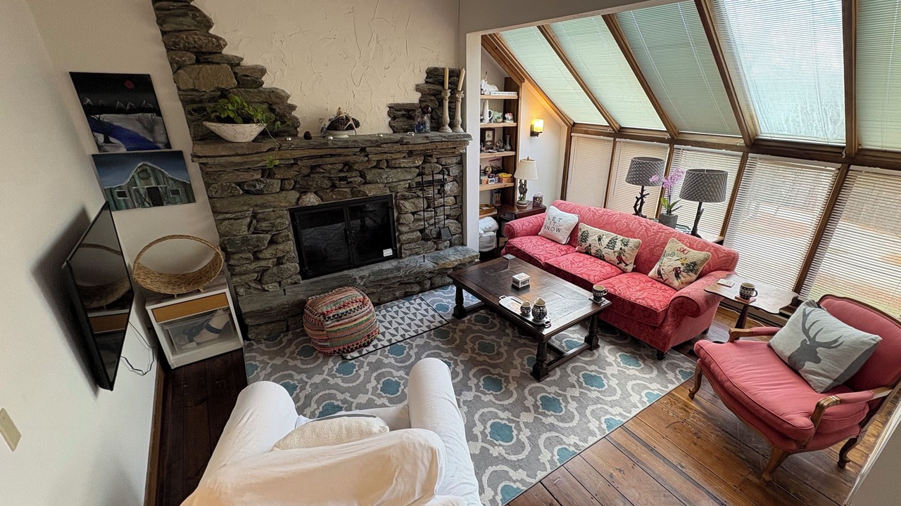 Photo of Livingroom in Plymouth