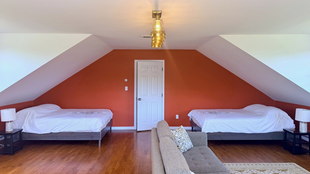Photo of Bedroom in Thompson Ridge