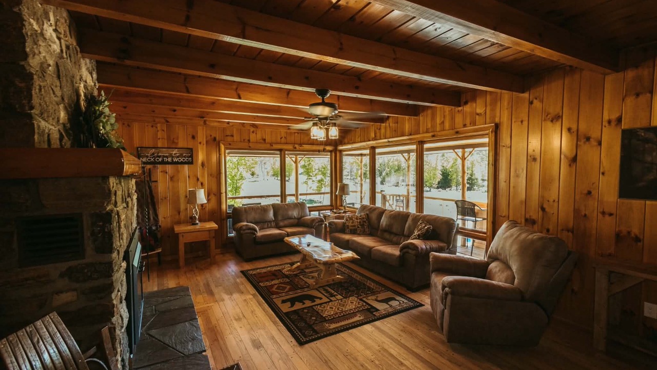 Photo of Livingroom in Chestertown