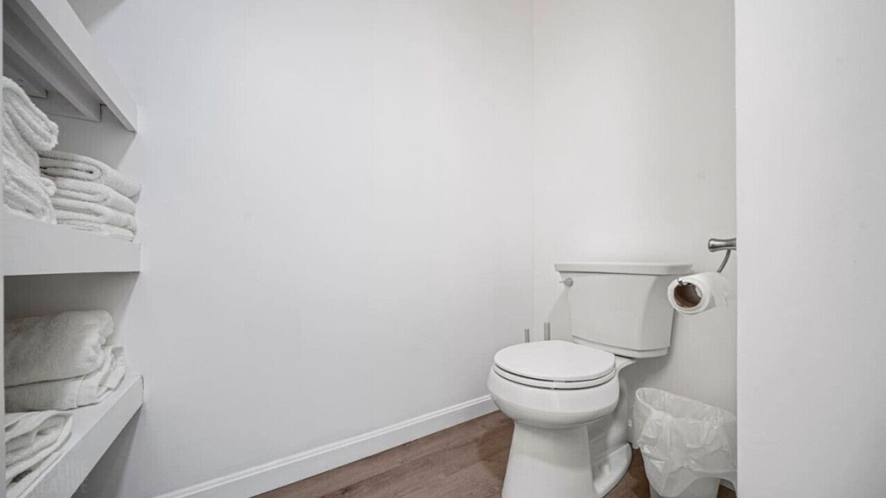 Photo of Bathroom in Ocean Park