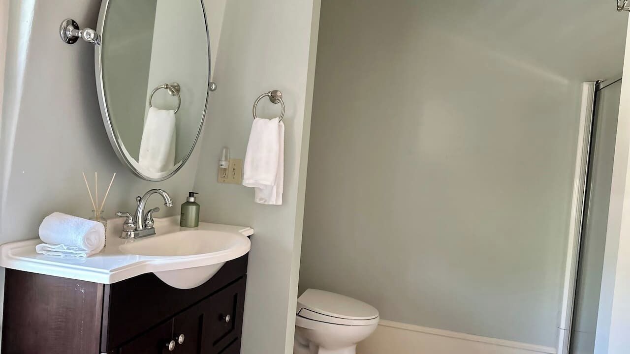 Photo of Bathroom in College Hill