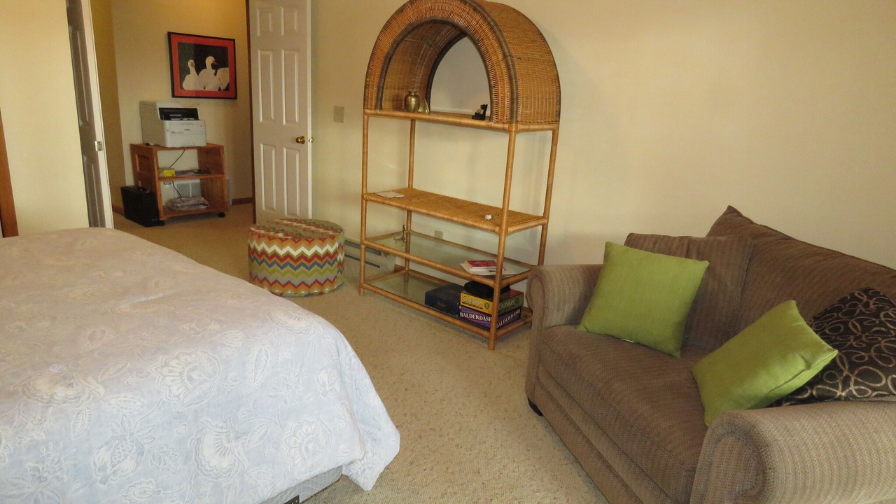 Photo of Bedroom in Lake George